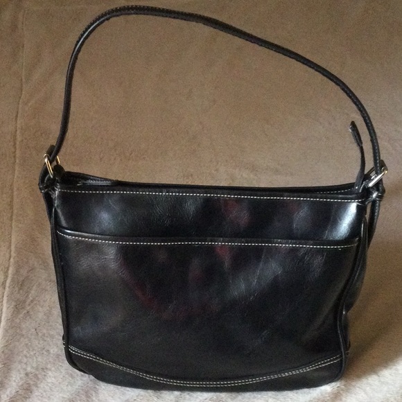 NINE & CO. Classy faux leather shoulder bag - Picture 2 of 9